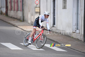 Jasper Stuyven (Trek Factory Racing) à Cloyes-sur-le-Loire (560x)