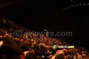 La présentation du Tour remplit toujours le Palais des Congrès (612x)