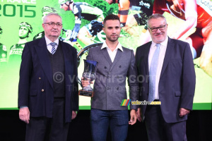 Nacer Bouhanni (Cofidis), meilleur jeune, avec Jean-Luc Chaillot & Alain Clouet (749x)