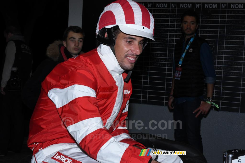 Julien Loubet aan de start van de sulkies wedstrijd
