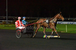 Le vainqueur de la course des sulkies : Marc Madiot (677x)