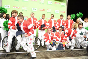 Samuel Dumoulin préfère éviter la douche de champagne ! (1719x)