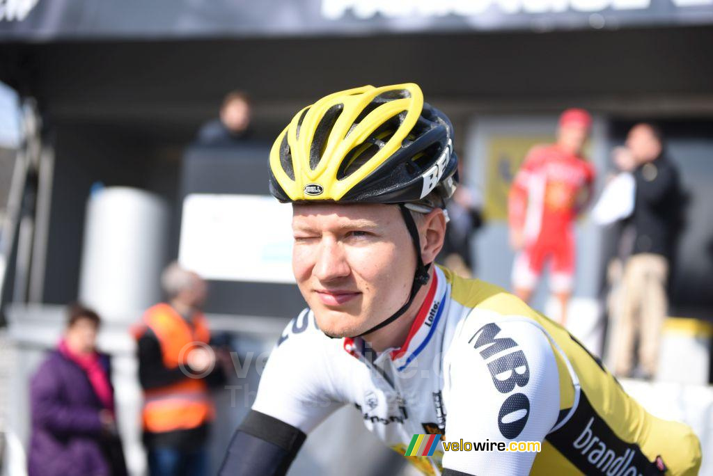 Wilco Kelderman (Team Lotto Nl-Jumbo) met de zon in z'n ogen