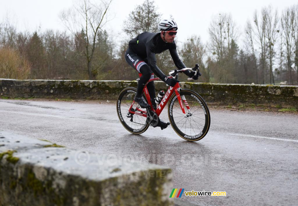 Boy van Poppel rijdt Châteauneuf binnen