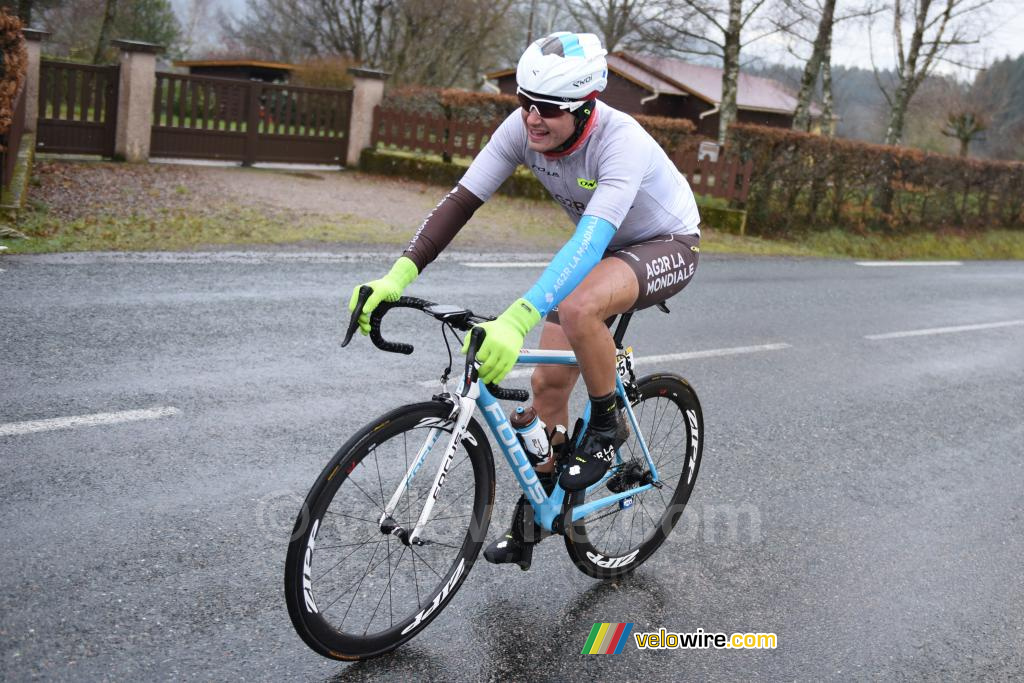 Alexis Gougeard (AG2R La Mondiale) op de Col des Echarmeaux