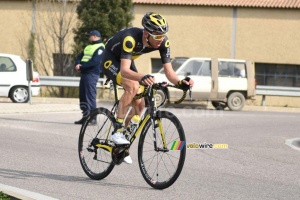 Antoine Duchesne (Direct Energie) goes off solo in Roque d'Antheron (851x)