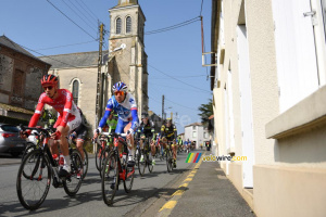 Le peloton à Toutlemonde (4) (975x)