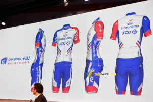 Le nouveau maillot de l'équipe cycliste Groupama-FDJ (1096x)