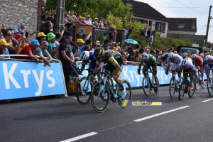 Dylan Groenewegen (Lotto NL-Jumbo) en route vers la victoire à Chartres (1043x)