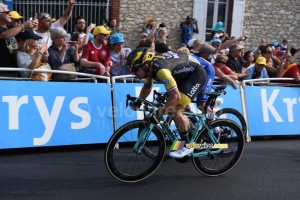 Dylan Groenewegen (Lotto NL-Jumbo) remporte l'étape à Chartres (899x)