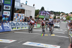 Victoire pour Warren Barguil (Arkéa-Samsic) (734x)