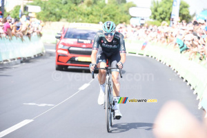 Nils Politt (Bora-Hansgrohe) remporte l’étape à Nîmes (704x)