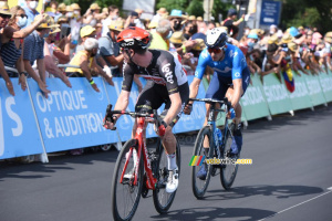 Harrison Sweeney (Lotto Soudal) & Immanol Erviti (Movistar Team) (747x)