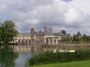 The castle in Fontainebleau (347x)