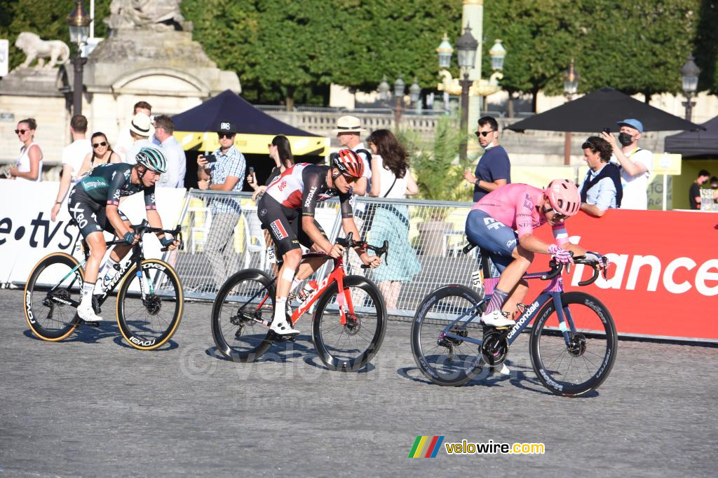 Michael Valgren (EF Education-Nippo), Brent van Moer (Lotto Soudal) & Ide Schelling (Bora-Hansgrohe)