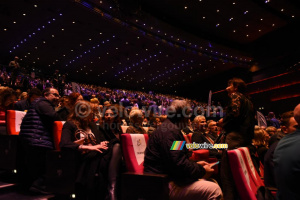 Comme d’habitude, le Palais des Congrès fait salle comble pour la présentation du Tour de France 2024 (12285x)
