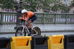 Ellen van Dijk (Pays-Bas) on her way back (51x)