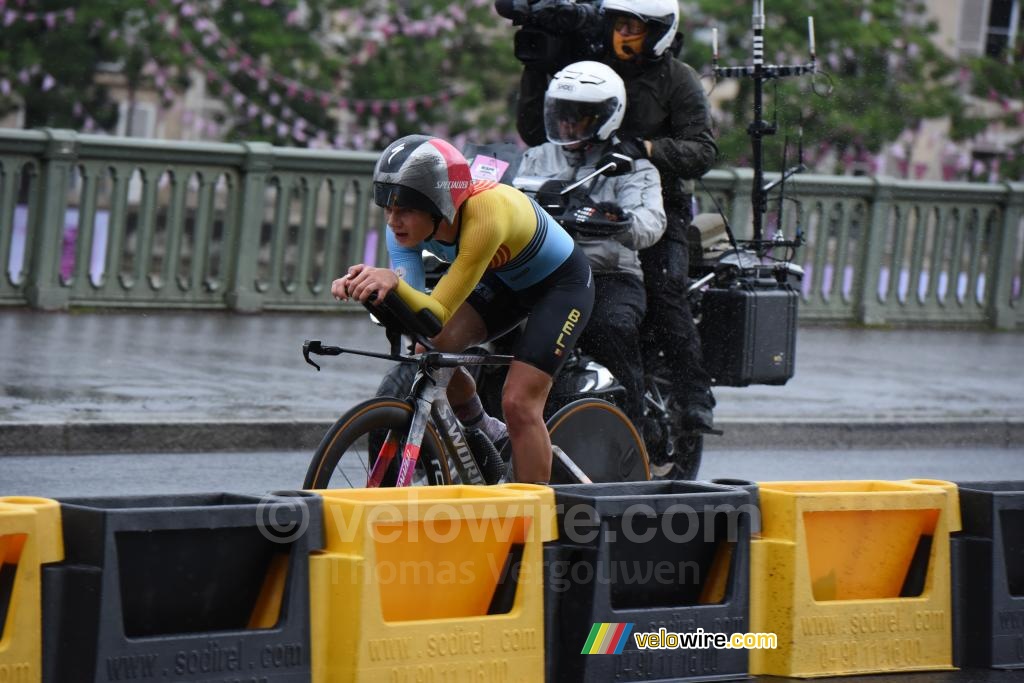 Lotte Kopecky (België) op de terugweg