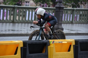 Anna Henderson (United Kingdom) on her way back (2) (184x)