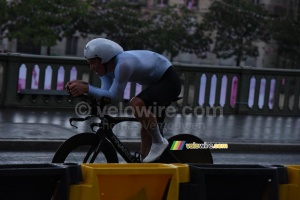 Gleb Syritsa (Individual Neutral Athletes), on his way back (69x)