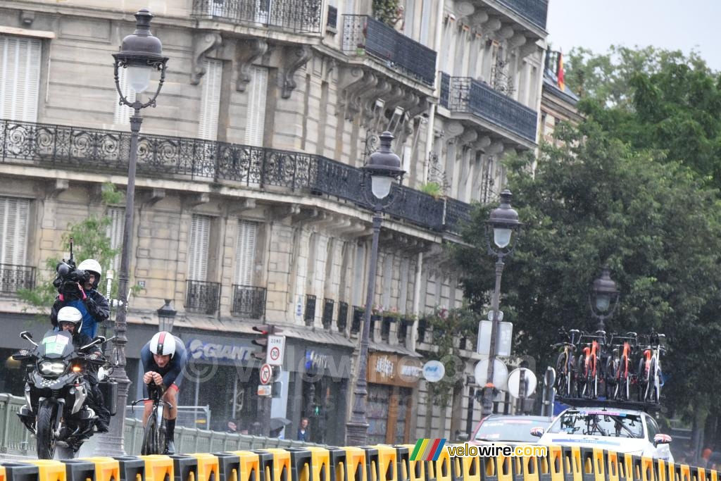 Josh Tarling (United Kingdom), on his way back