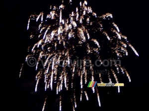 Fireworks in Malakoff (414x)