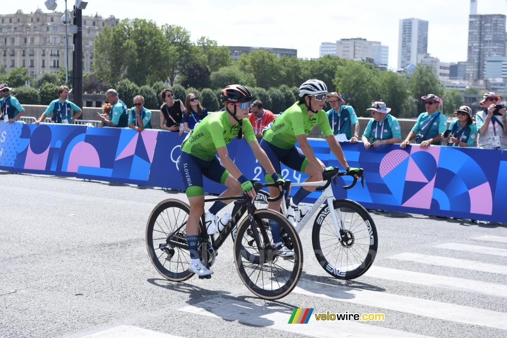 Urska Pintar & Eugenia Bujak (Sloveni)