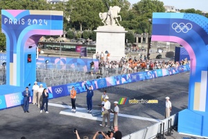 Le podium de la course en ligne femmes : Kristen Faulkner (Etats-Unis), Marianne Vos (Pays-Bas), Lotte Kopecky (Belgique) (2) (1603x)