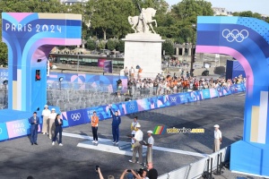 The podium of the women's road race: Kristen Faulkner (United States), Marianne Vos (Netherlands), Lotte Kopecky (Belgium) (2) (246x)