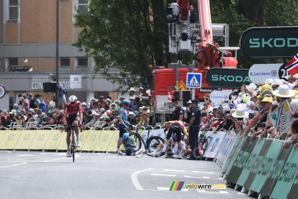 Een valpartij vond plaats in de laatste bocht