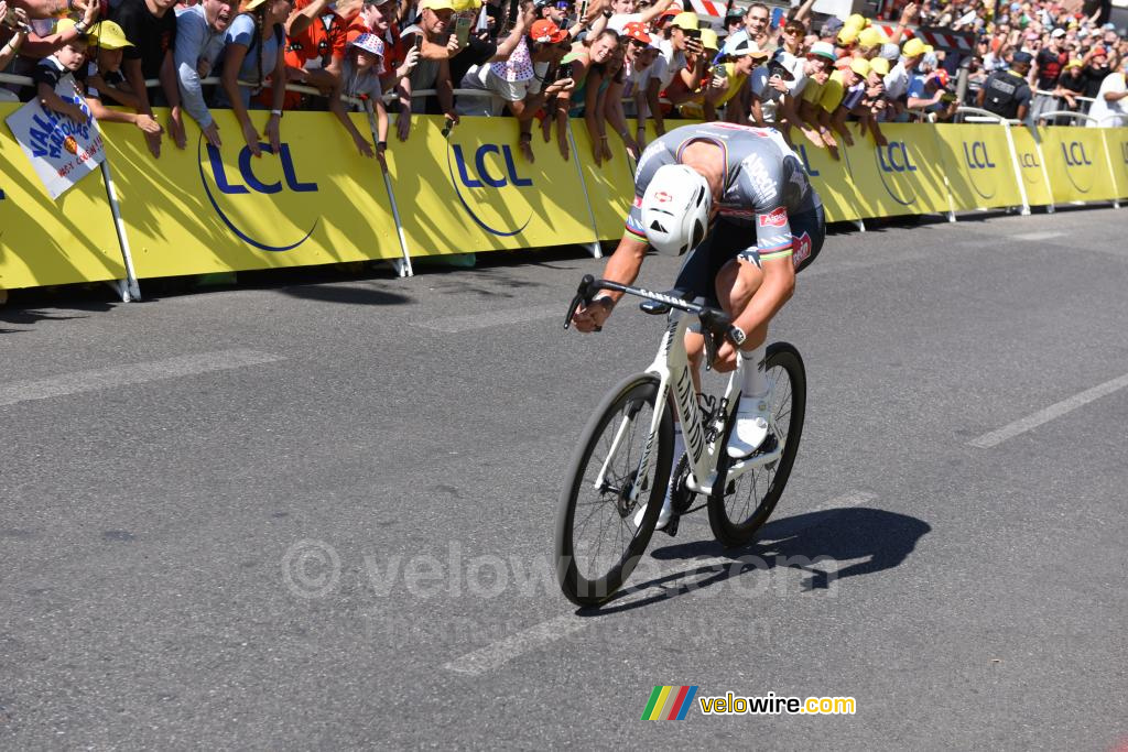 Mathieu van der Poel (Alpecin-Deceuninck) finisht 3e in Toulouse