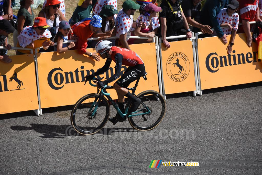 Christian Rodriguez (Arkea-B&B Hotels) komt in Peyragudes aan