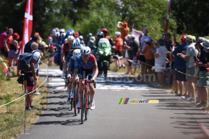 Les poursuivants avec Ewen Costiou et Clément Braz Afonso (Groupama-FDJ United, 9e étape) (119x)
