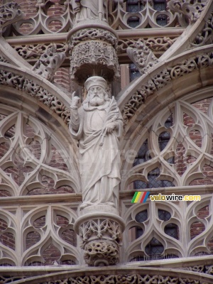 Détail de l'entrée impressionante de la Basilique Sainte-Cécile in Albi (286x)