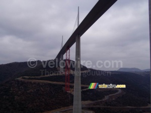 Viaduc de Millau (352x)