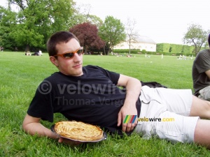 'Dédé de Boulogne' avec la tarte aux pommes (525x)