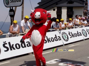 The La Vache Qui Rit cow (833x)