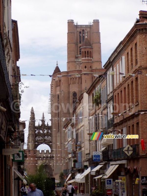 Le Basilique Sainte-Cécile (339x)