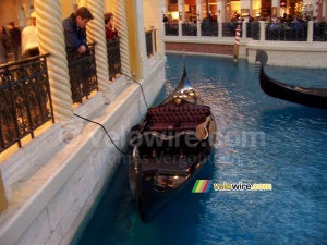 Une gondole au Venetian hôtel (374x)