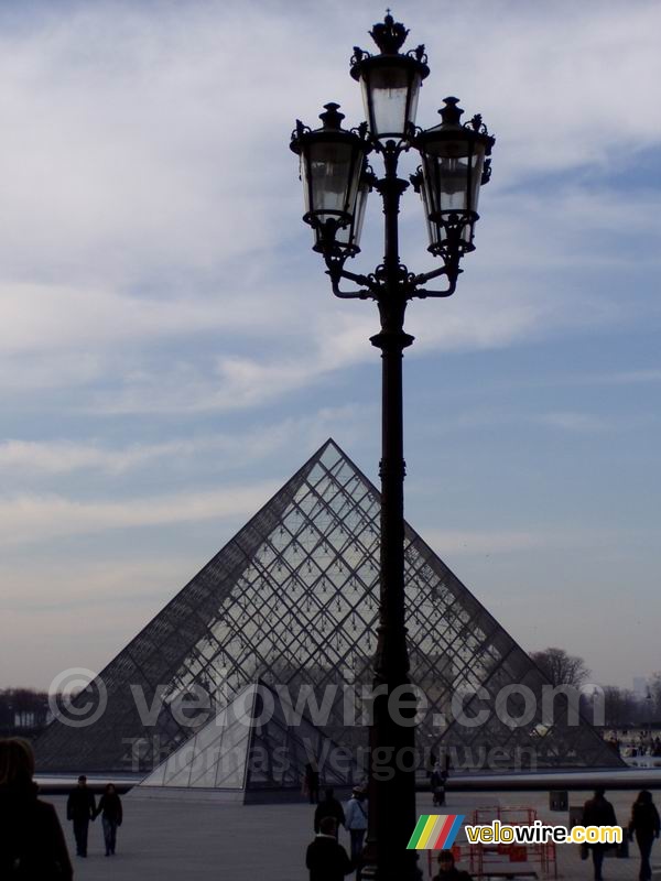 Pyramide van het Louvre