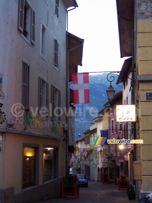 Toute la ville décorée aux vélos (1033x)