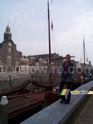 [The Netherlands - Rotterdam] Ellen in front of Delfshaven (394x)