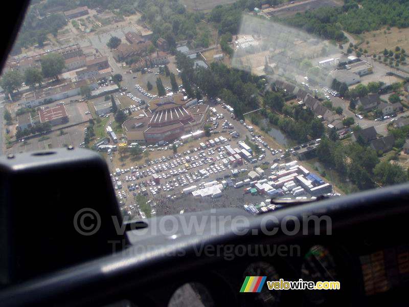 Een deel van het wagenpark van de Tour de France