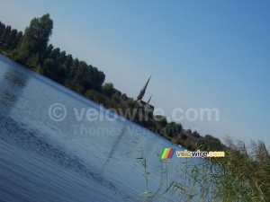 The church in Wagenberg (2) (465x)