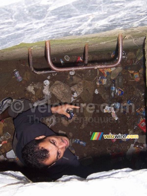 Fabian in one of the bunkers (in Arromanches) (439x)