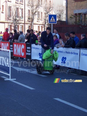 No commercial caravan, but Primagaz is present! (507x)