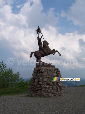 Jeanne d'Arc on top of Ballon d'Alsace (312x)