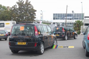 Before departure: two of the Renault Espace cars (456x)