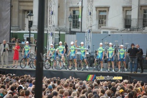 The Liquigas cycling team (1064x)