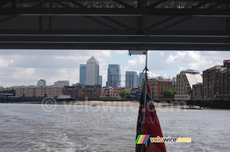 Uitzicht vanaf de Tour de France shuttle boot (1)